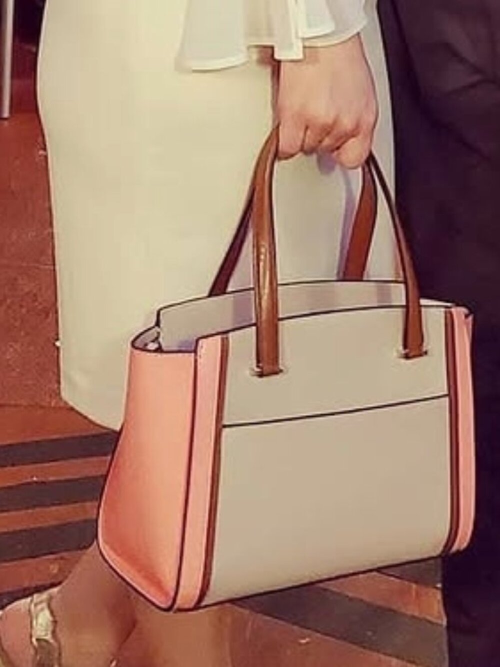 Purse - Picture 2 of 2